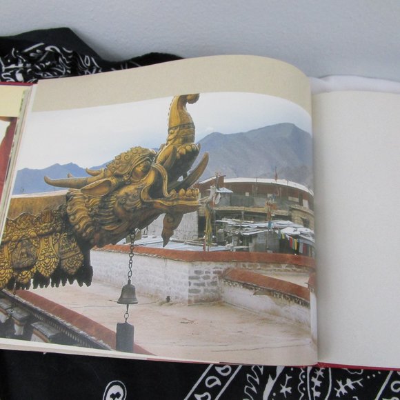 Celestial Arts "A Tibetan Journal" Book of Photographs by Fiona McDougal - Picture 6 of 12